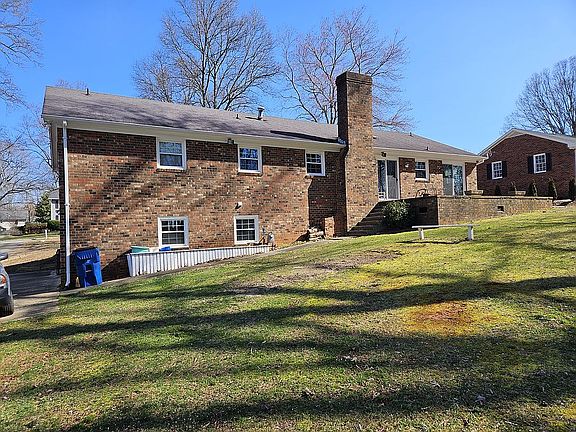 2nd image of 1255 Candlewood Dr