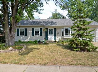 1701 Genauldi Ave, Streamwood, IL 60107