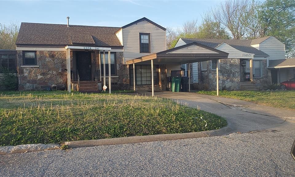 1st image of 2304 NE 26th St