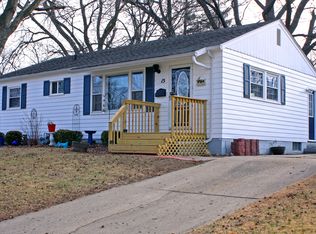 15 E Carroll Dr, Decatur, IL 62521