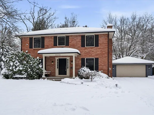 2616 Lomond Dr, Kalamazoo, MI 49008