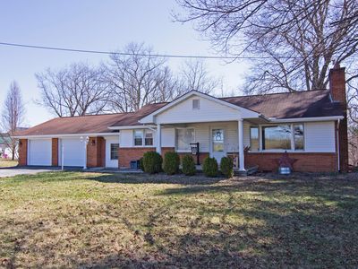 N 16000 Seneca Trl N, Maxwelton, WV, 24957