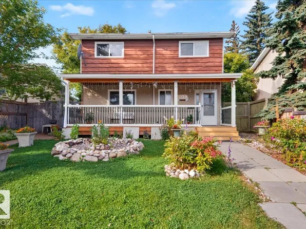 8120 169b St NW, Edmonton, AB T5R 2X7