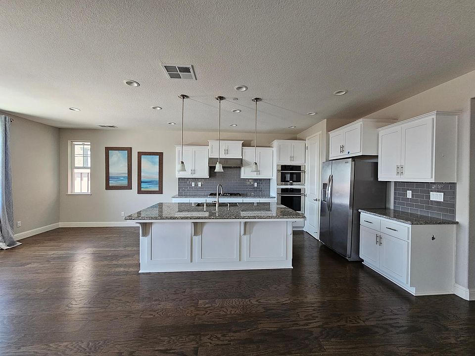 1st image of 30073 Mountain View Dr