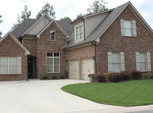 305 Dunrobin Cir, Pelham, AL 35124