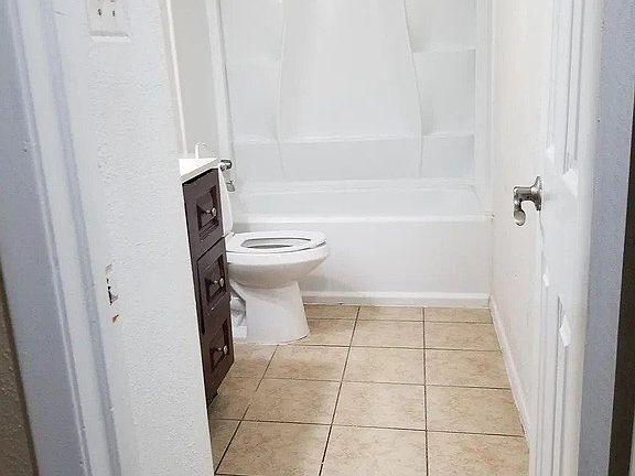2nd image of 12715 Carvel Ln