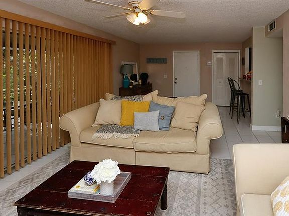5th image of 1011 S Moody Ave APT 22