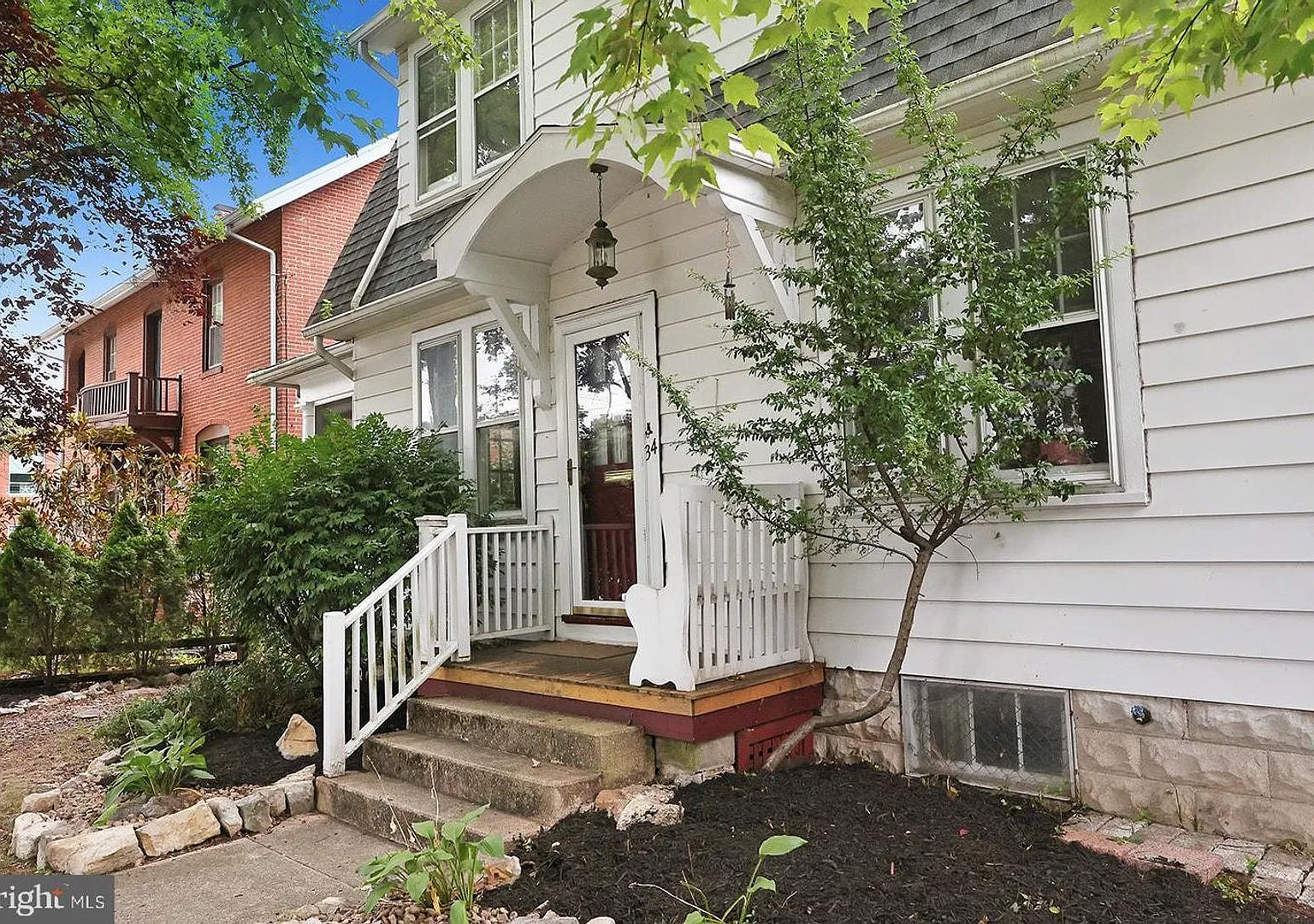 Single family home in Camp Hill — Photo 2