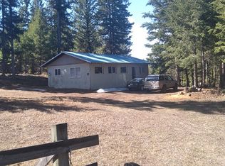 51 Trap Line Loop Rd, Oroville, WA 98844