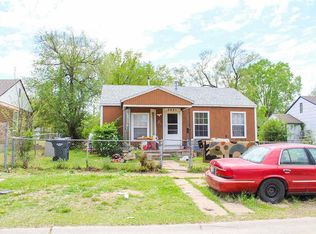 3921 E Dunham Ave, Wichita, KS 67210