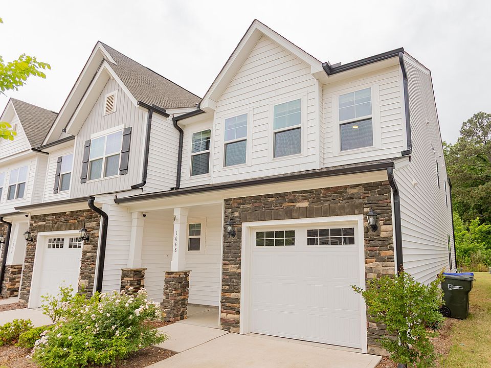 1st image of 1048 Arbor Edge Ln