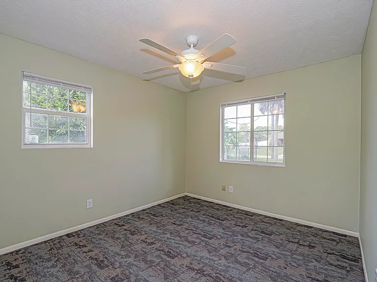 8920 66th Ave — Photo 28