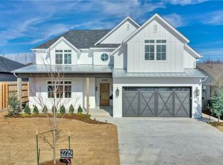 2729 W Country Club Dr, Oklahoma City, OK 73116