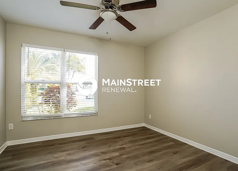 9131 Buttercup Ct — Photo 8