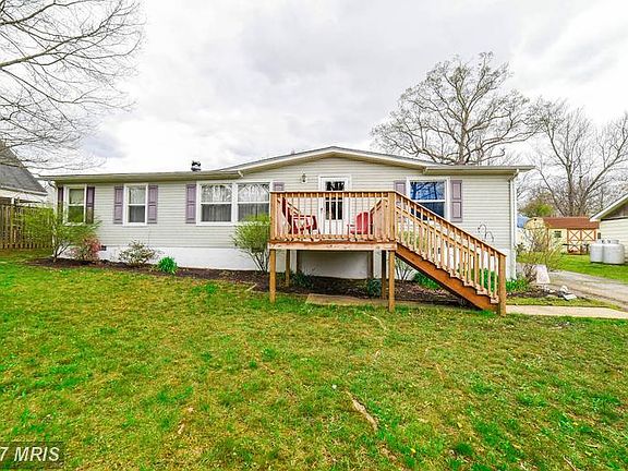 2nd image of 22737 Taylor Ln