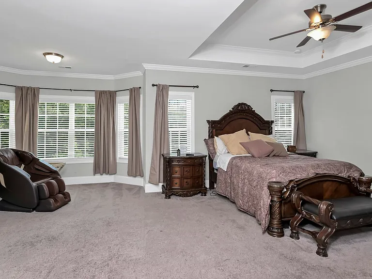 2286 Harvestwood Ln — Photo 33