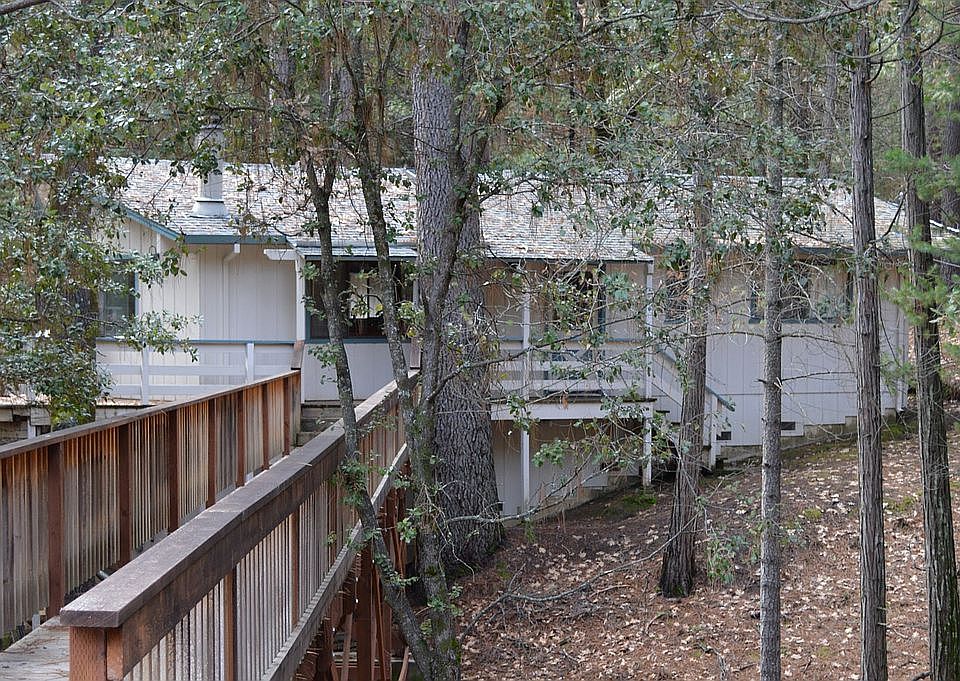 1st image of 20011 Pine Mountain Dr