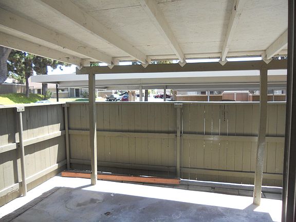 4th image of 2420 Adirondack Row Unit 1
