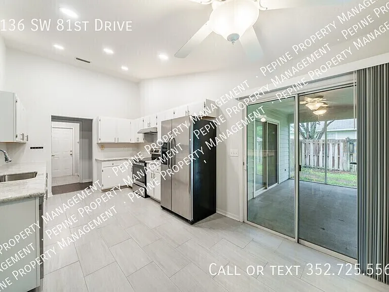 7136 SW 81st Dr — Photo 5