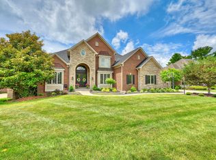 153 Kruempelman Dr, Fort Mitchell, KY 41011