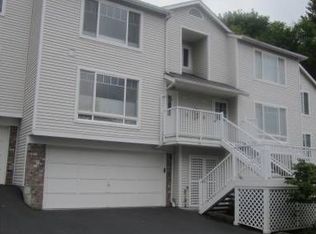 7132 134th Ct SE, Newcastle, WA 98059