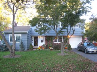 4 Cambridge Rd, Pompton Lakes, NJ 07442