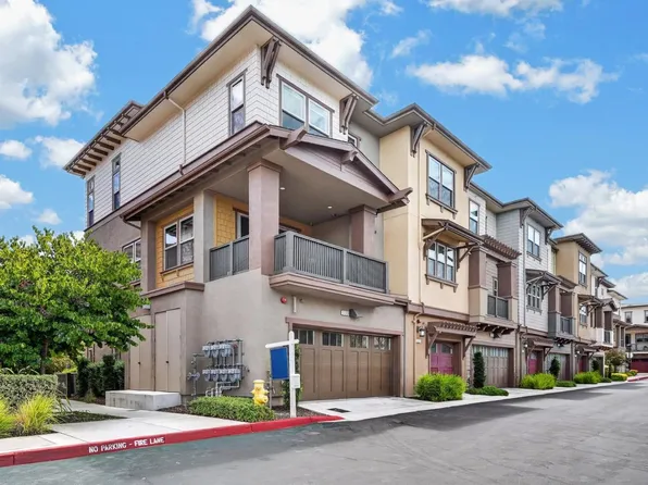 333 Marquetta Cir, Mountain View, CA 94043
