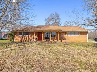 614 Maple Ave, Cushing, TX 75760