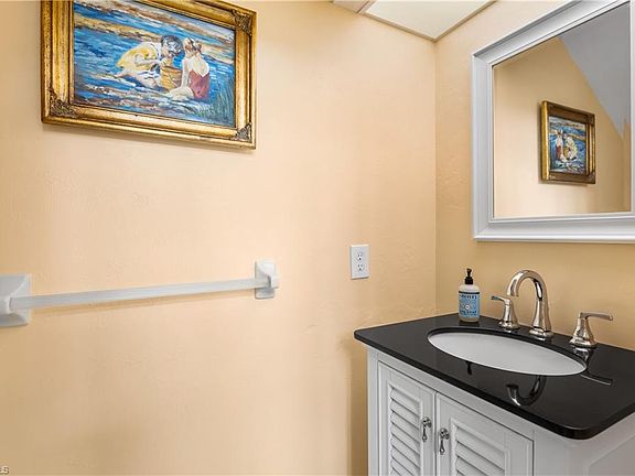 5th image of 27131 Oakwood Lake DR