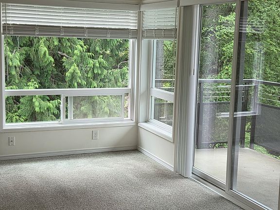 2nd image of 550 Elm Way APT 411