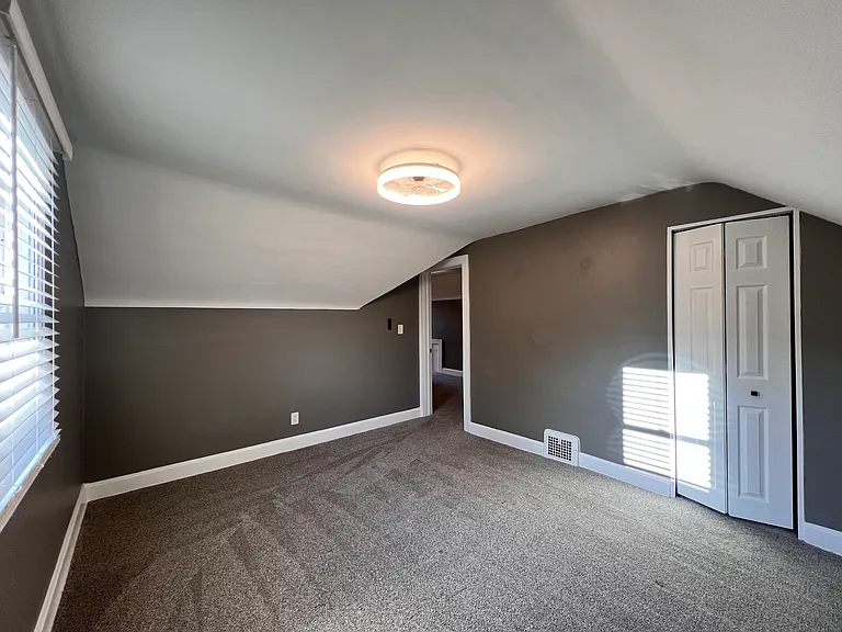 18423 Winslow Rd #2&3 — Photo 32