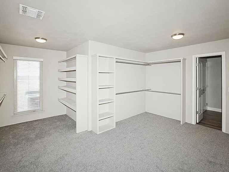 15101 Helium Rd — Photo 18