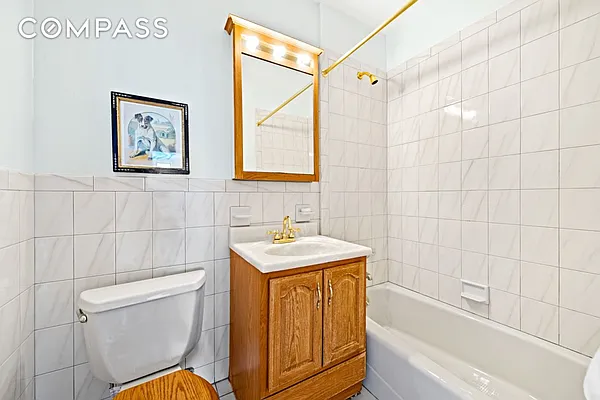 Sold by Compass | media 9