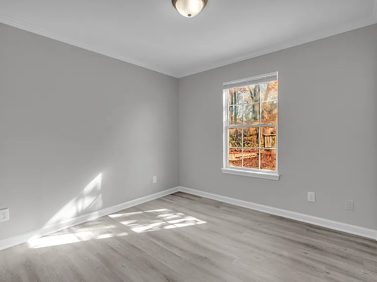 1040 Thomasville Estates Way SE — Photo 13
