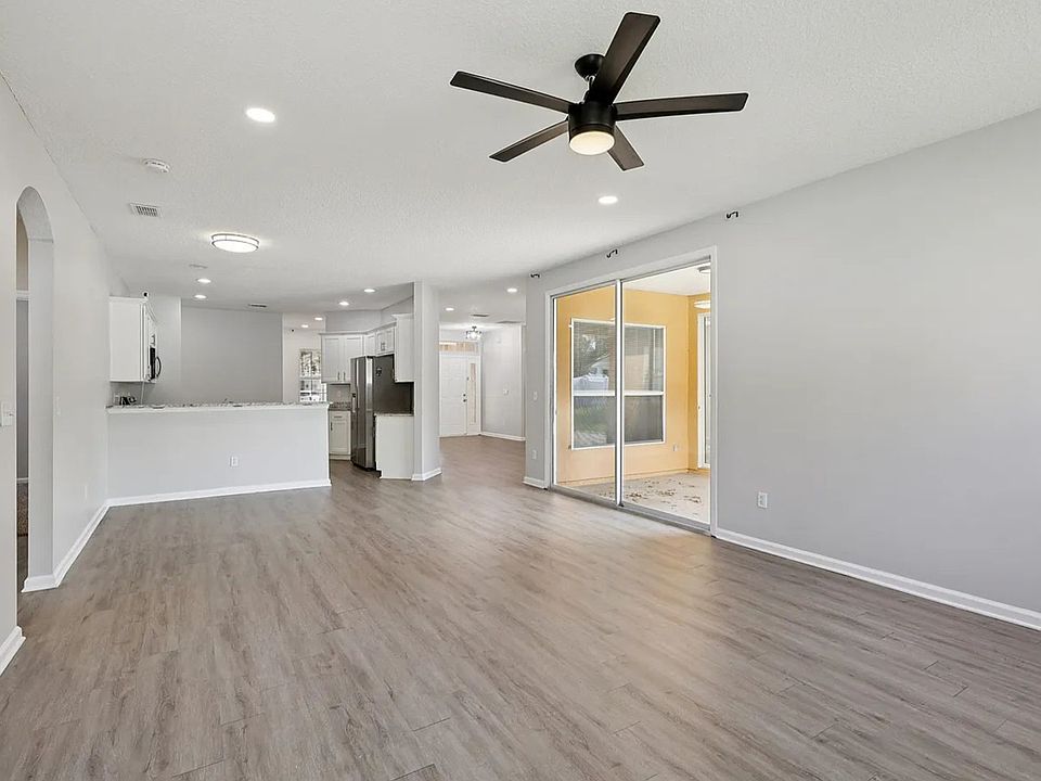 1st image of 2909 Piedmont Manor Dr