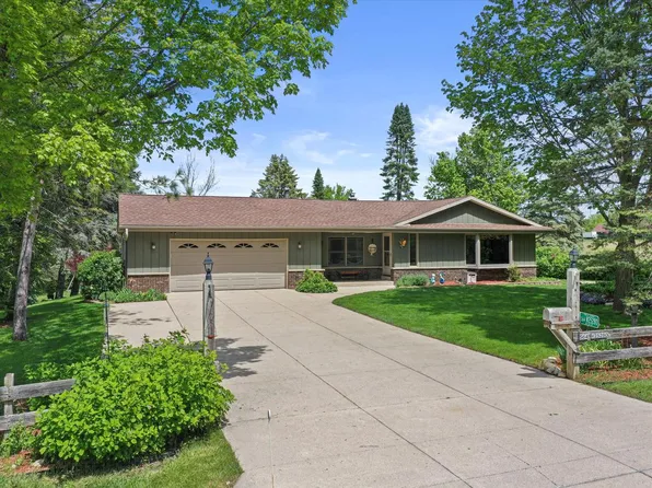 S64W25280 Meyers DRIVE, Waukesha, WI 53189