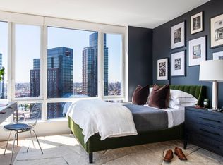5627 2nd St APT 210, Long Island City, NY 11101