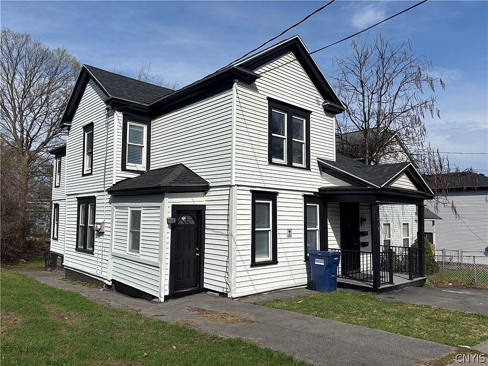 1st image of 212 Westcott St