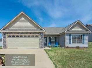 612 Renita Dr, Boiling Springs, SC 29316