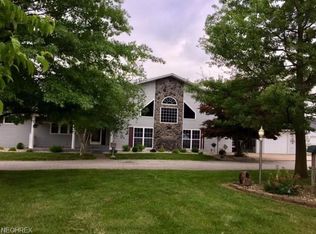 2610 10th Ave, Vienna, WV 26105