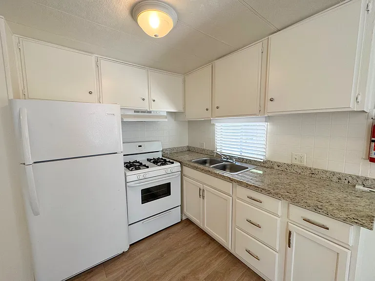 70210 Highway 111 #41 — Photo 1
