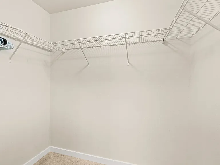 2221 McCall Dr — Photo 16