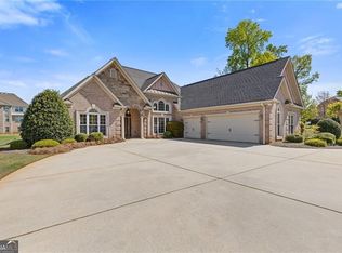 755 Peninsula Overlook, Hampton, GA 30228