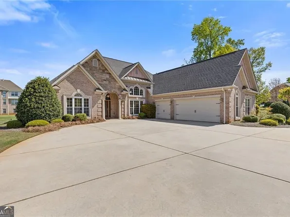 755 Peninsula Overlook, Hampton, GA 30228