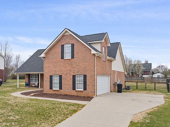 4th image of 3419 Belle Chase Dr