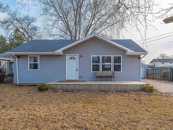 2nd image of 112 Briargate Rd