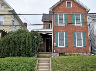 42 Hazel St, Chambersburg, PA 17201