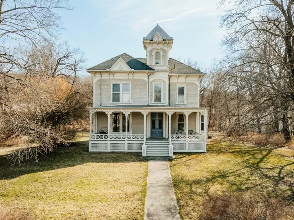 15 Maple Avenue, Philmont, NY 12565