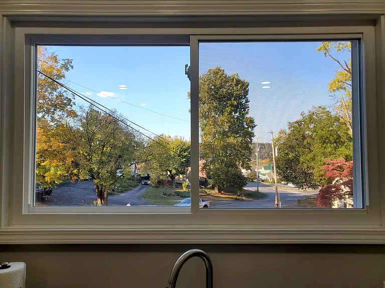 210 S Lynn Ave — Photo 26