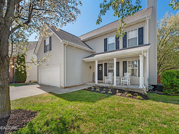 3rd image of 10356 Highgate Cir